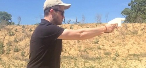 gun